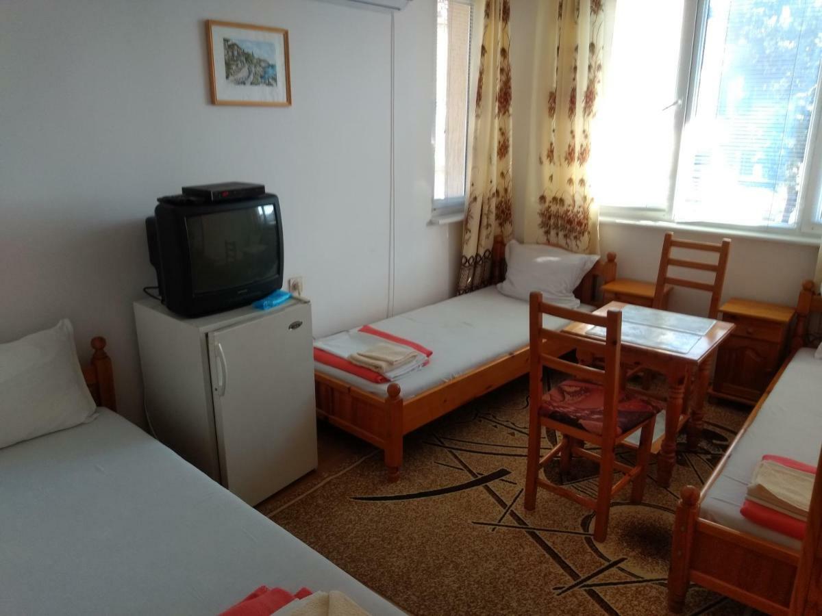 House Georgievi בית אירוח